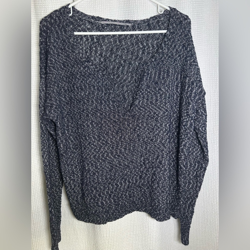Athleta Women’s XL V neck Sweater